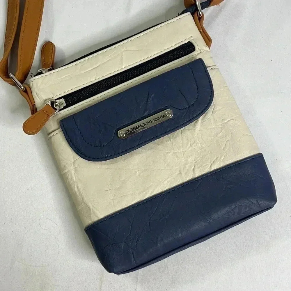 New Stone Mountain White Blue Leather Crossbody - Picture 1 of 11